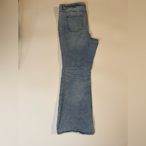 Classic Blue Women's Flare Jeans - Picture 2 of 5